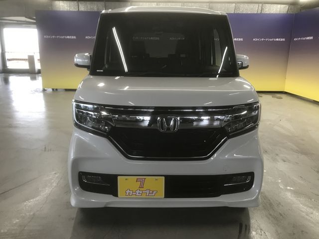 Honda N BOX CUSTOM 2019-02 196024-1