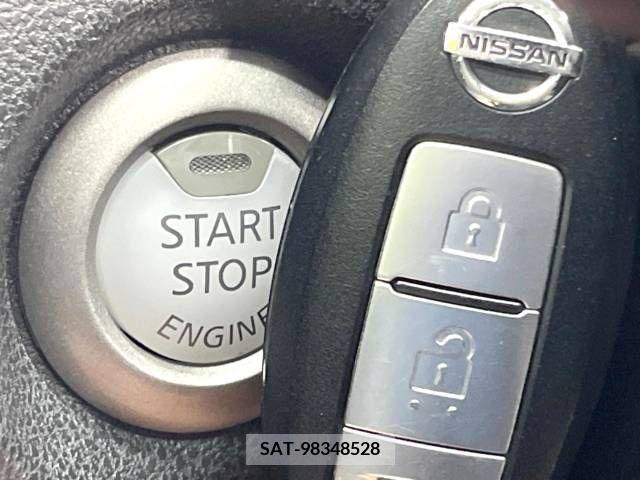 Nissan NOTE 2013-12 252703-6