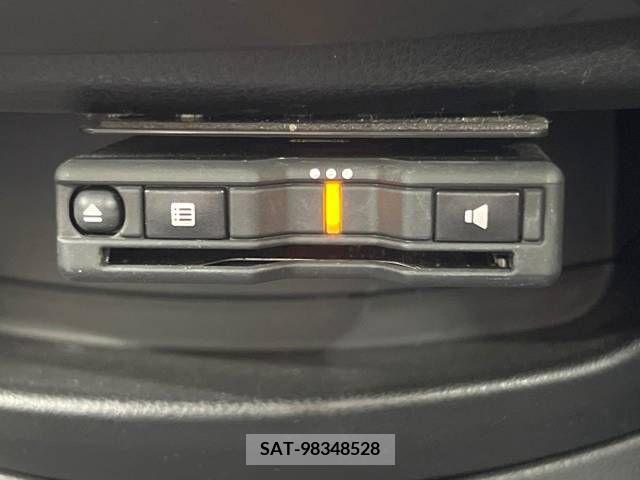 Nissan NOTE 2013-12 252703-5