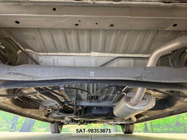 Honda N BOX CUSTOM 2019-04 279263-19