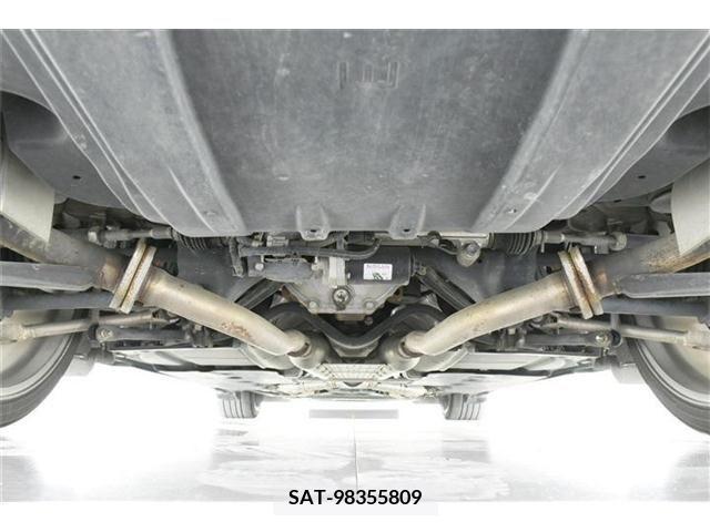 Nissan FUGA 2016-02 209449-7