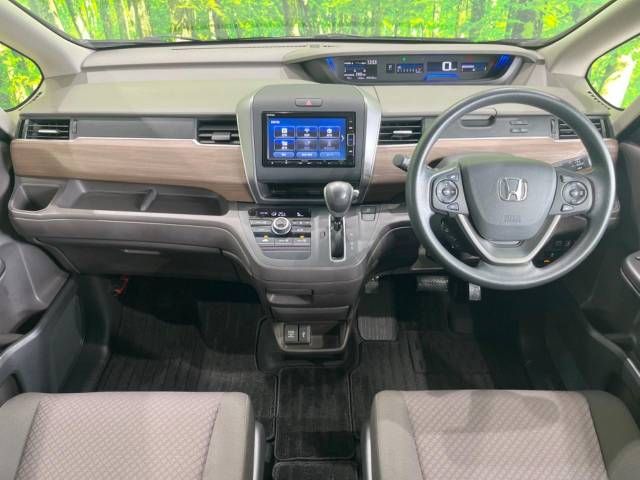 Honda FREED 2021-10 180957-1