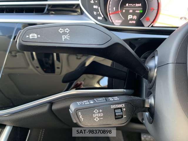 Audi A8 2022-07 261194-13
