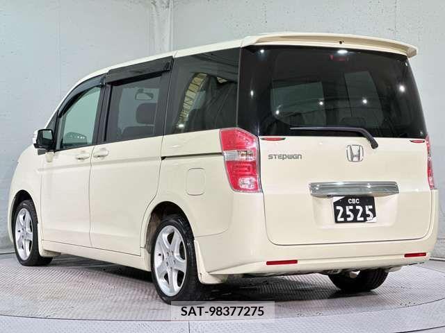 Honda STEP WGN 2009-10 286129-9
