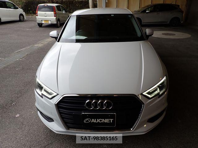Audi A3 SEDAN 2019-06 292530-4
