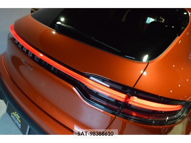 Porsche MACAN 2022-09 366255-26