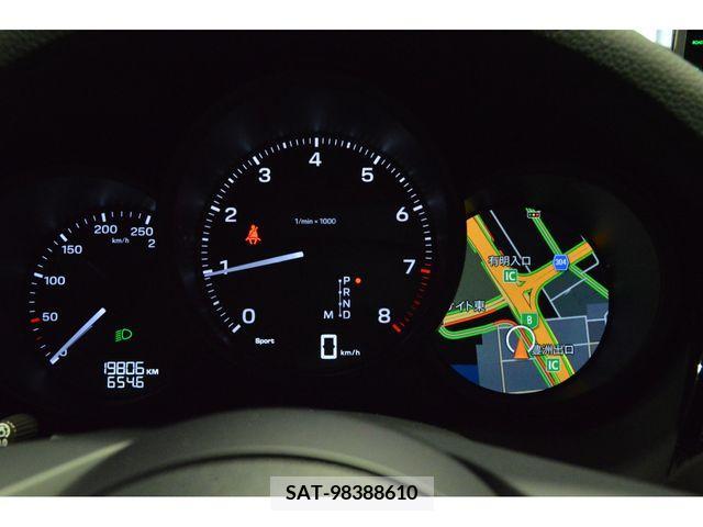 Porsche MACAN 2022-09 366255-28