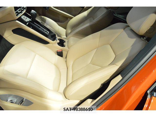 Porsche MACAN 2022-09 366255-10