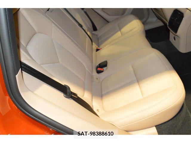 Porsche MACAN 2022-09 366255-11