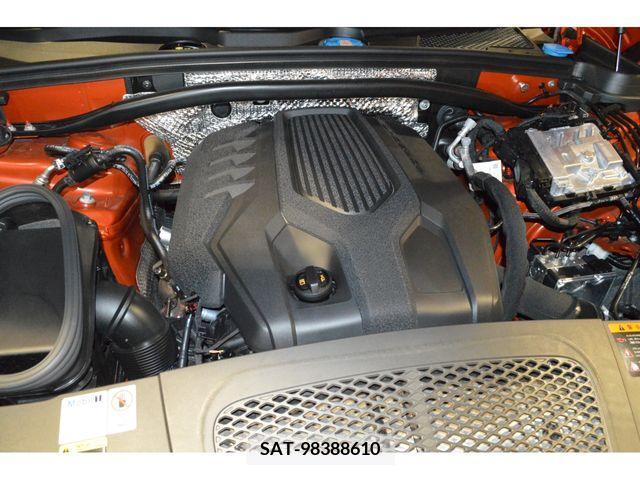 Porsche MACAN 2022-09 366255-19