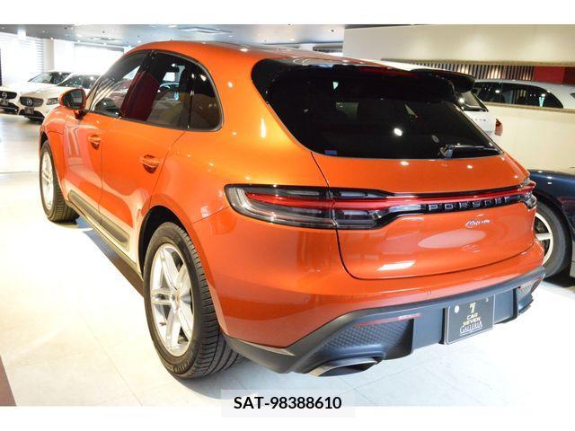 Porsche MACAN 2022-09 366255-5