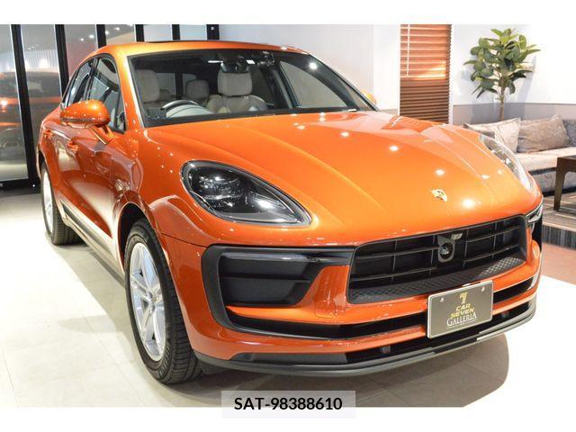 Porsche MACAN 2022-09 366255-0