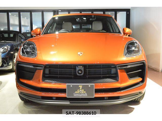 Porsche MACAN 2022-09 366255-2