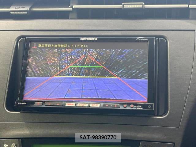 Toyota PRIUS 2009-10 328047-4