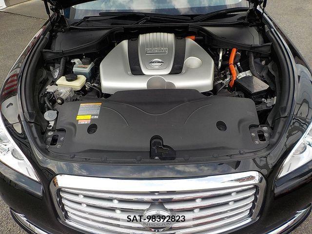 Nissan CIMA HYBRID 2015-01 357879-23