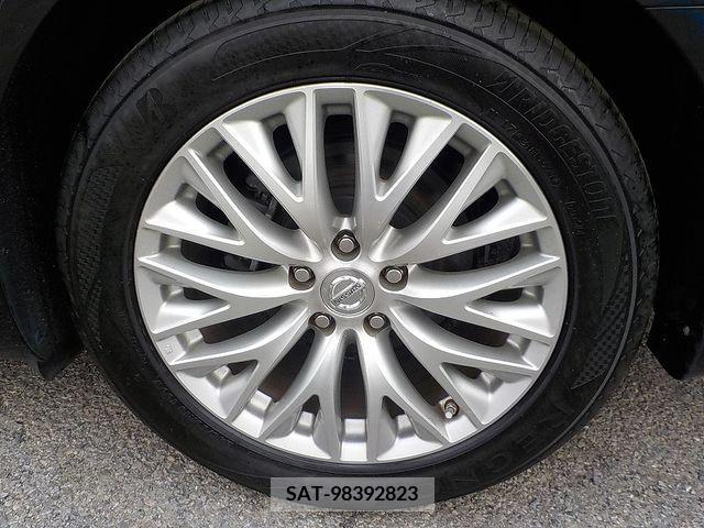 Nissan CIMA HYBRID 2015-01 357879-29