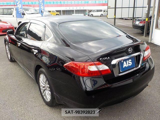 Nissan CIMA HYBRID 2015-01 357879-2