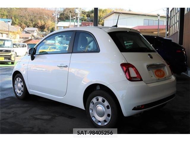 Fiat 500 2021-11 207623-1
