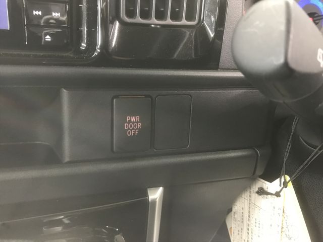 Daihatsu ATRAI WAGON 2019-05 191186-23