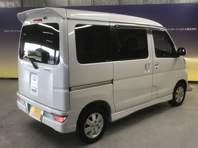 Daihatsu ATRAI WAGON 2019-05 191186-2