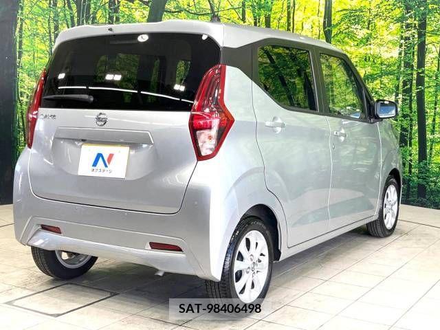 Nissan DAYZ 2020-05 323517-17