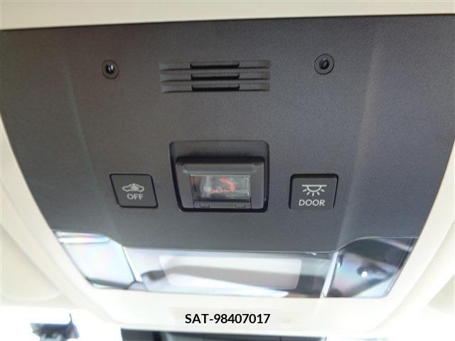 Lexus UX 2021-08 334361-17