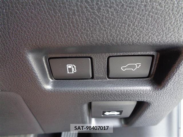 Lexus UX 2021-08 334361-27