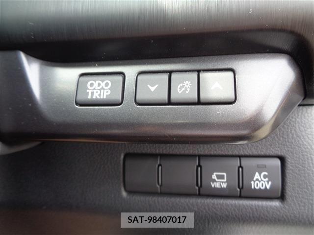 Lexus UX 2021-08 334361-26