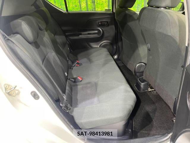 Toyota AQUA 2018-03 260194-9