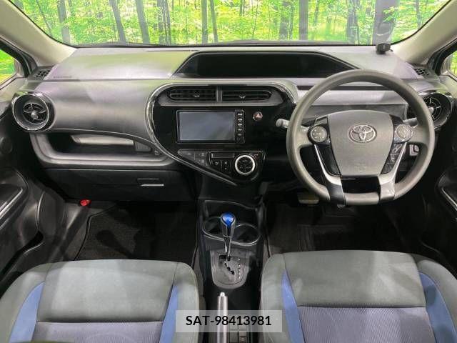 Toyota AQUA 2018-03 260194-1