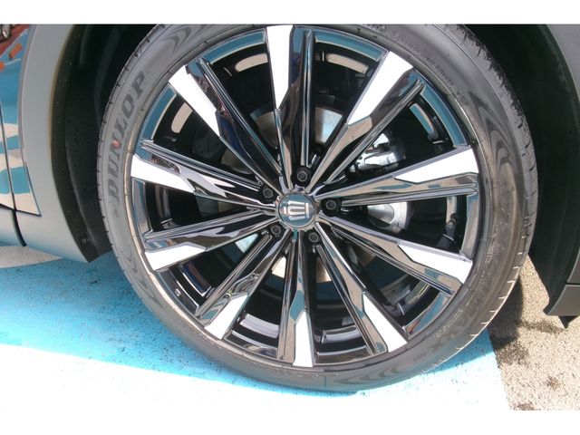 Toyota CROWN 2023-10 14928-8
