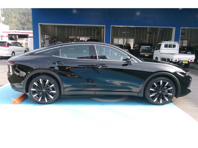 Toyota CROWN 2023-10 14928-3