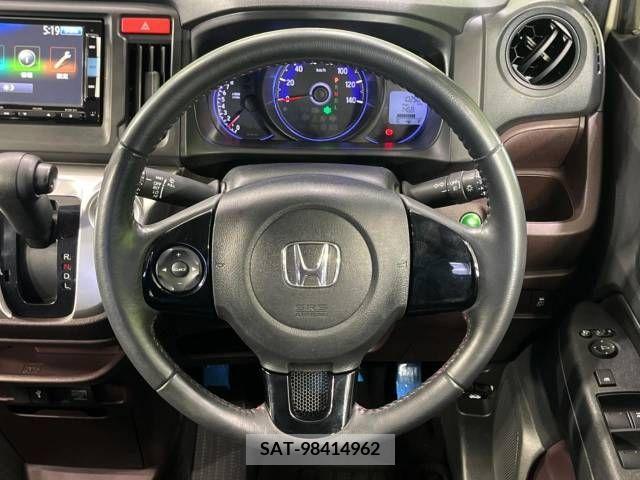 Honda N-WGN 2014-03 307657-11