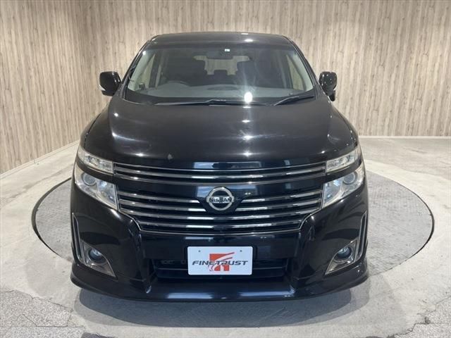 Nissan ELGRAND 2012-06 10473-1