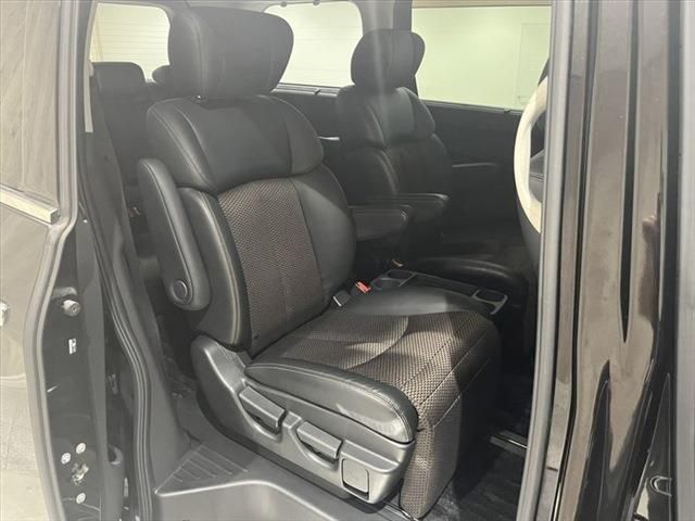 Nissan ELGRAND 2012-06 10473-20