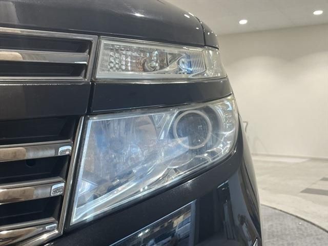 Nissan ELGRAND 2012-06 10473-10