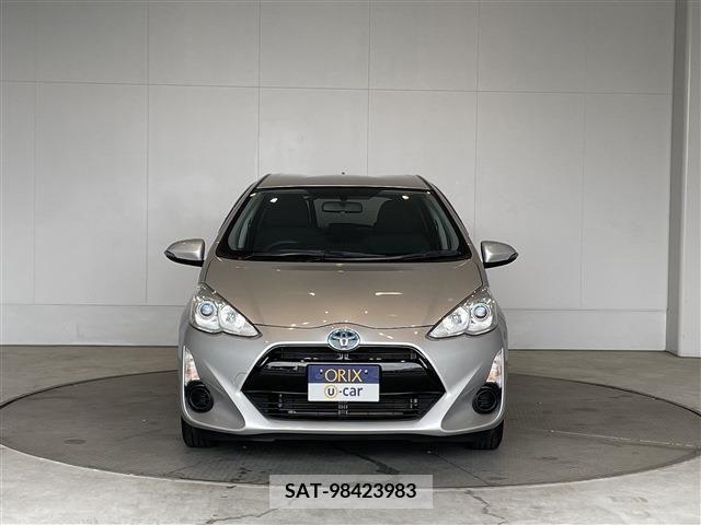 Toyota AQUA 2017-03 260446-13