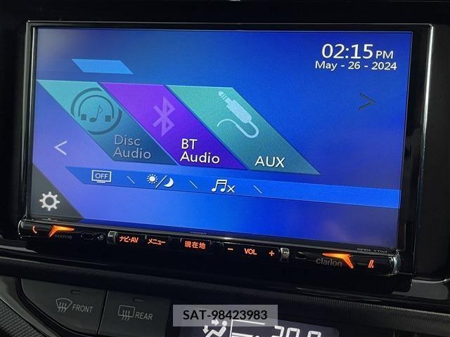 Toyota AQUA 2017-03 260446-9