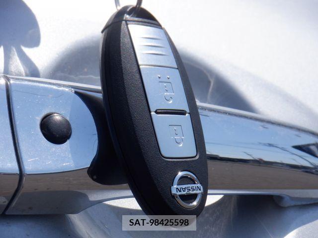 Nissan NOTE 2019-05 325483-15