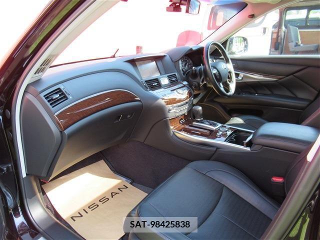 Nissan FUGA 2019-06 334225-5