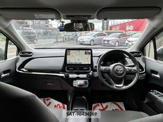 Toyota AQUA 2021-11 260600-11