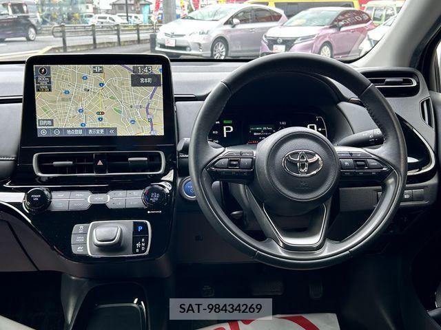 Toyota AQUA 2021-11 260600-1