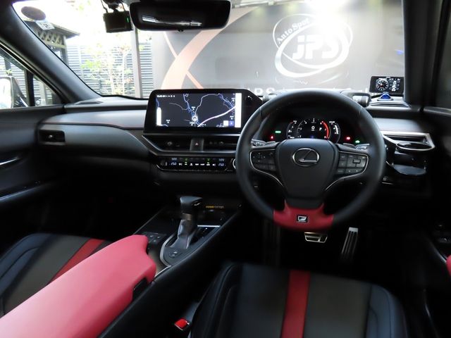 Lexus UX 2023-05 16879-19