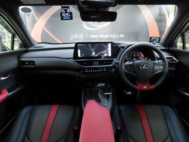Lexus UX 2023-05 16879-2
