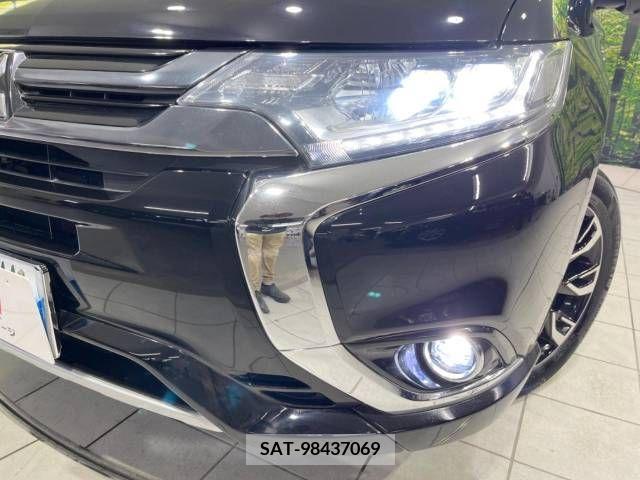 Mitsubishi OUTLANDER PHEV 2015-10 215420-13