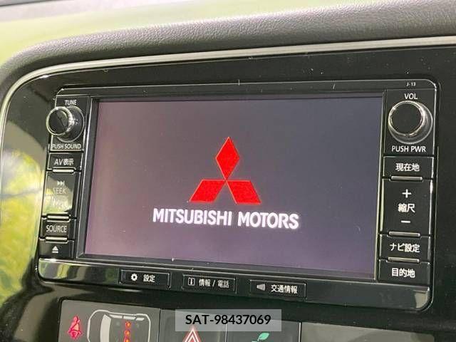 Mitsubishi OUTLANDER PHEV 2015-10 215420-3