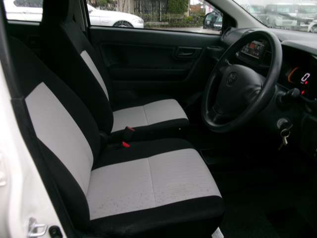 Toyota PIXIS EPOCH 2017-06 3625-19