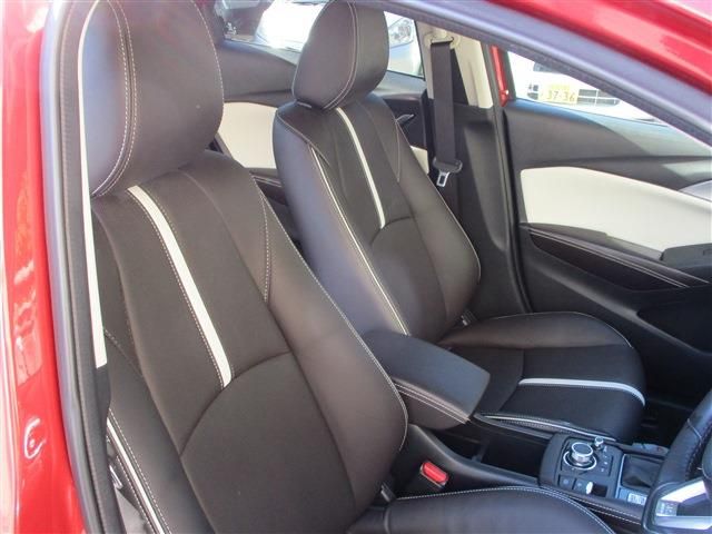 Mazda CX-3 2018-08 18133-16