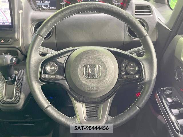 Honda N BOX CUSTOM 2022-08 364939-11