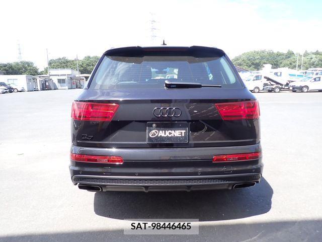 Audi Q7 2020-02 333718-3